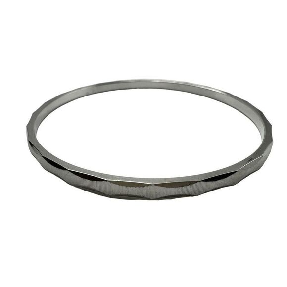 MONET 5 Piece Vintage Jewelry Lot 3 Bracelets 2 Necklaces Silver Tone and White - Picture 7 of 9